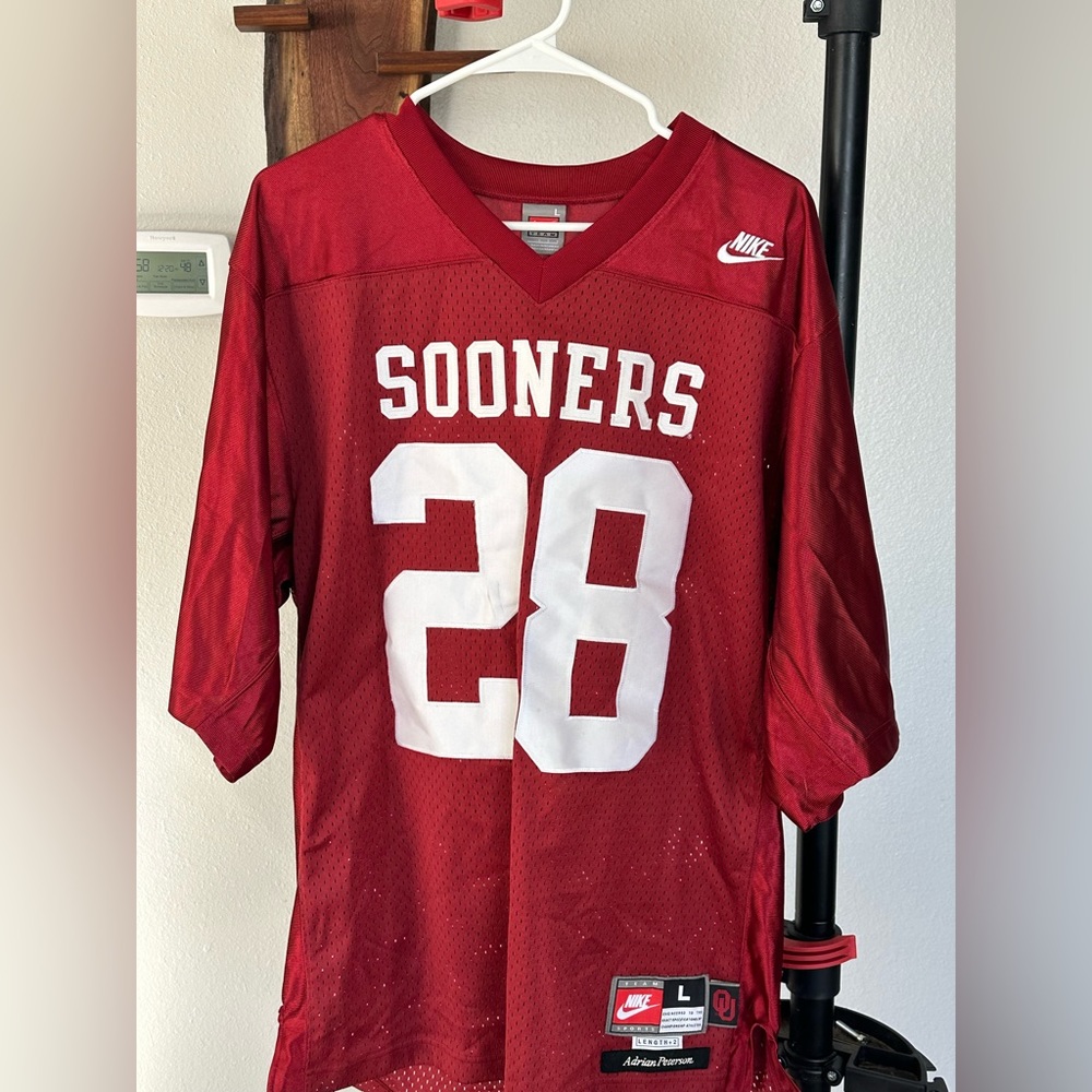 Size Large Nike OU Adrian Peterson jersey